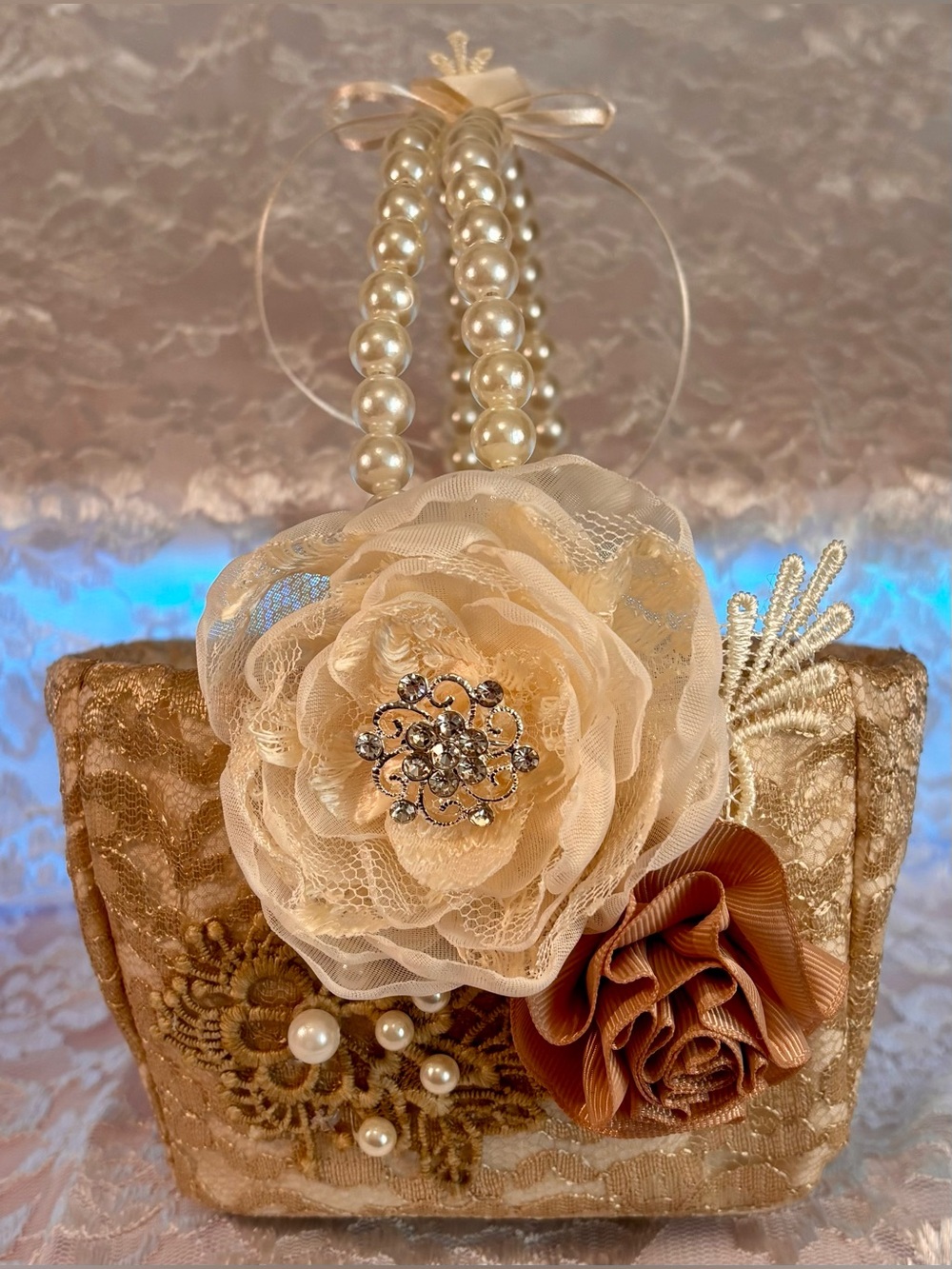🥂 Handmade Champagne and Ivory Ring Pillow and Flower Basket Set - Picture 7 of 15